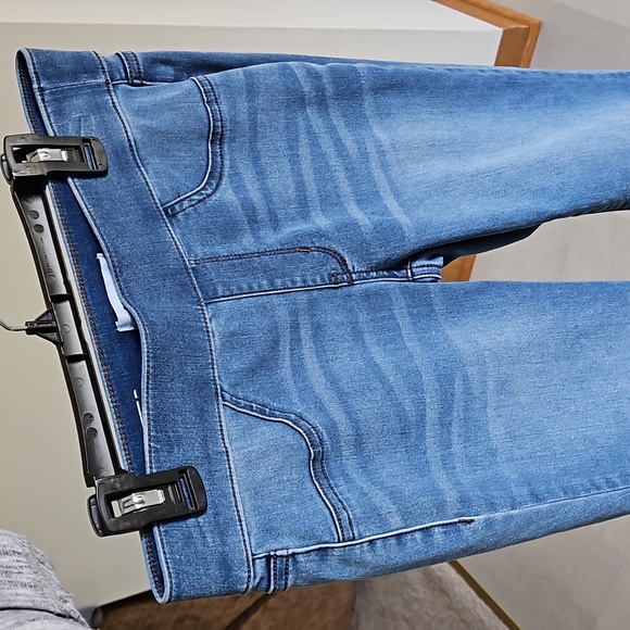 Womens Sonoma Capri length jean - please read item about size - Picture 8 of 11